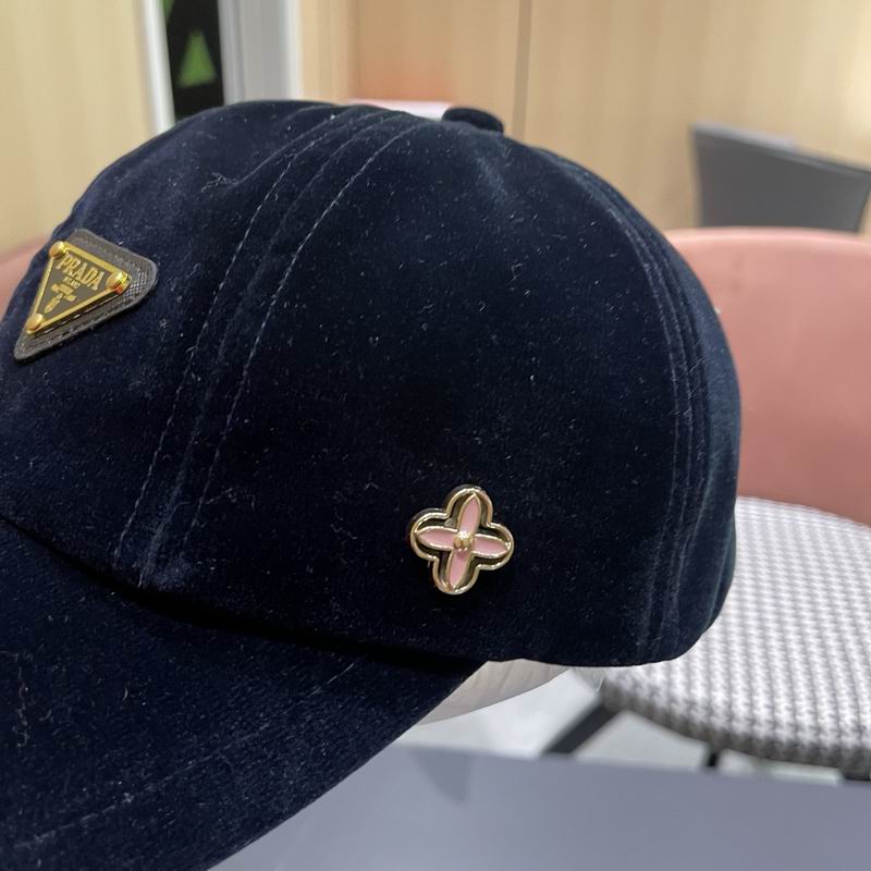 Prada Cap (708)