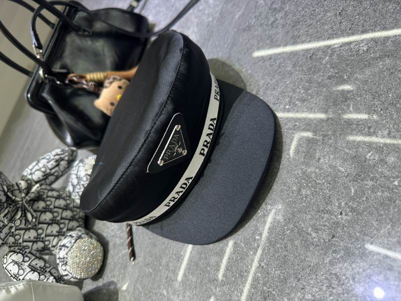Prada Cap dx (270)