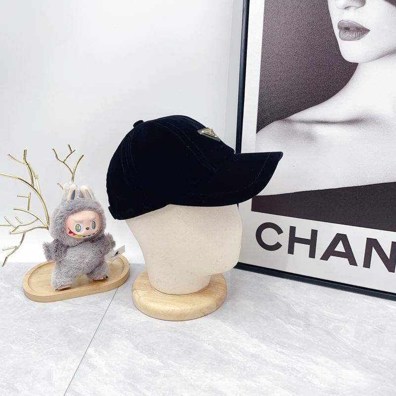 Prada Cap dx (305)