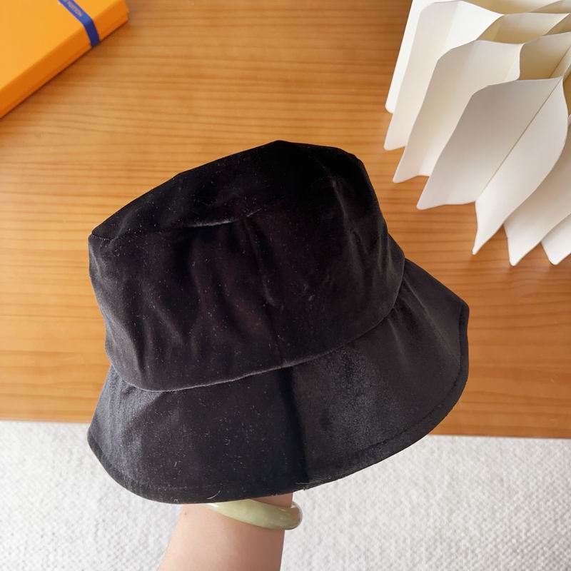 Prada Hat (1030)