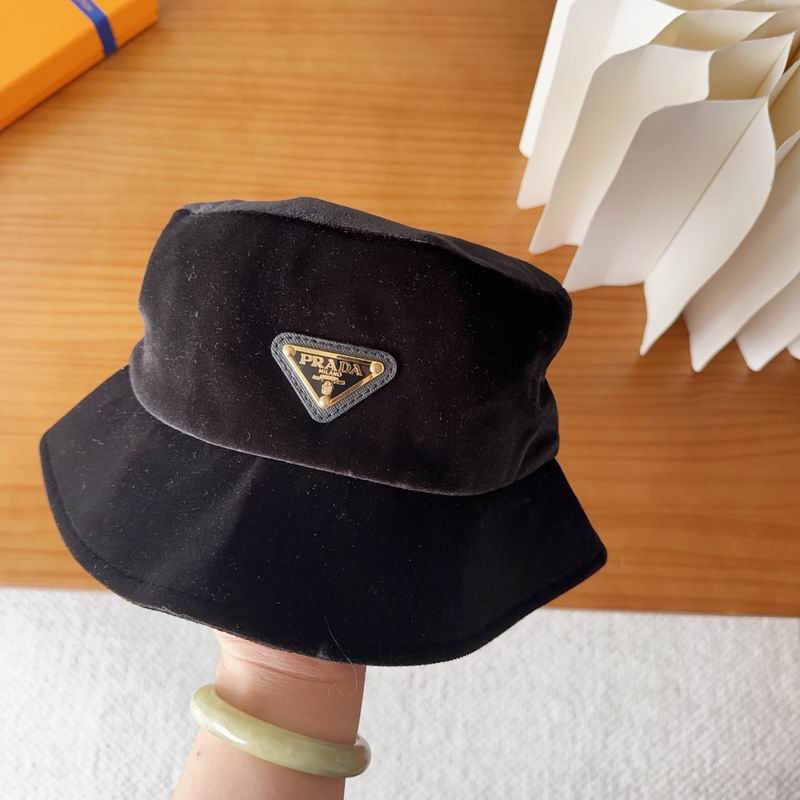 Prada Hat (1032)