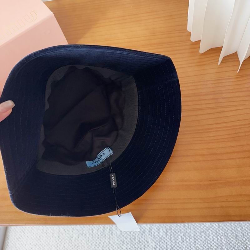 Prada Hat (208)