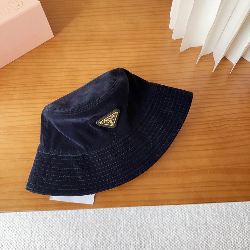 Prada Hat (210)