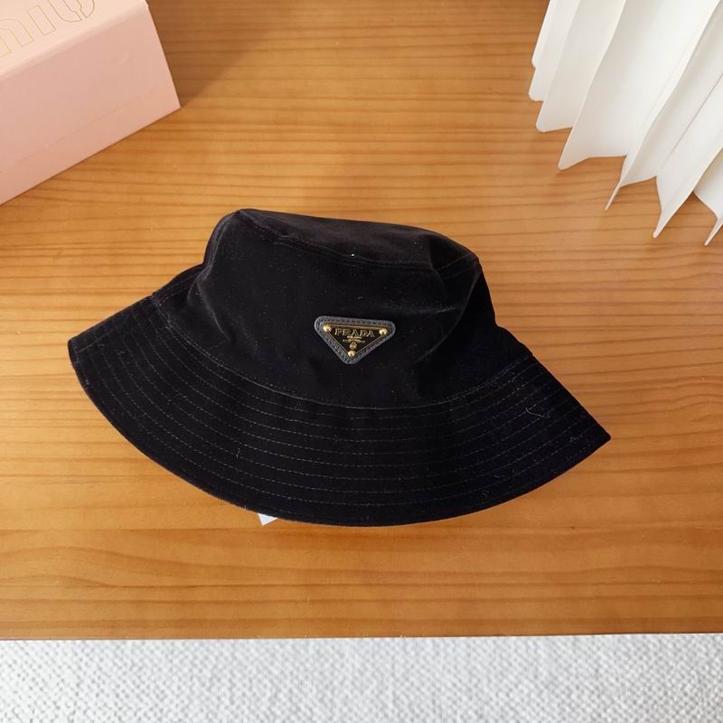 Prada Hat (226)