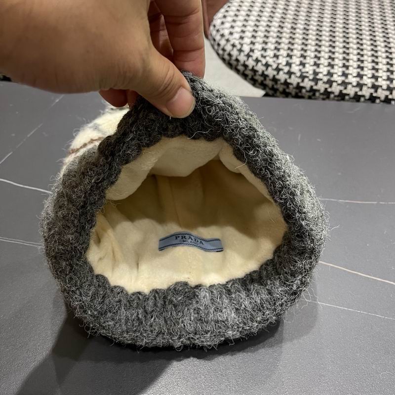Prada Hat (232)