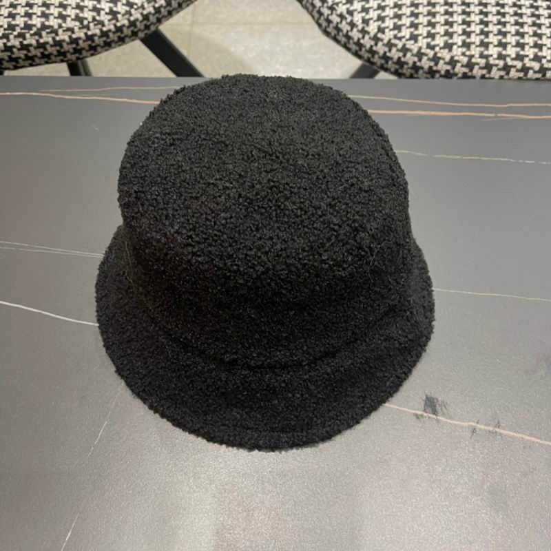 Prada Hat (290)