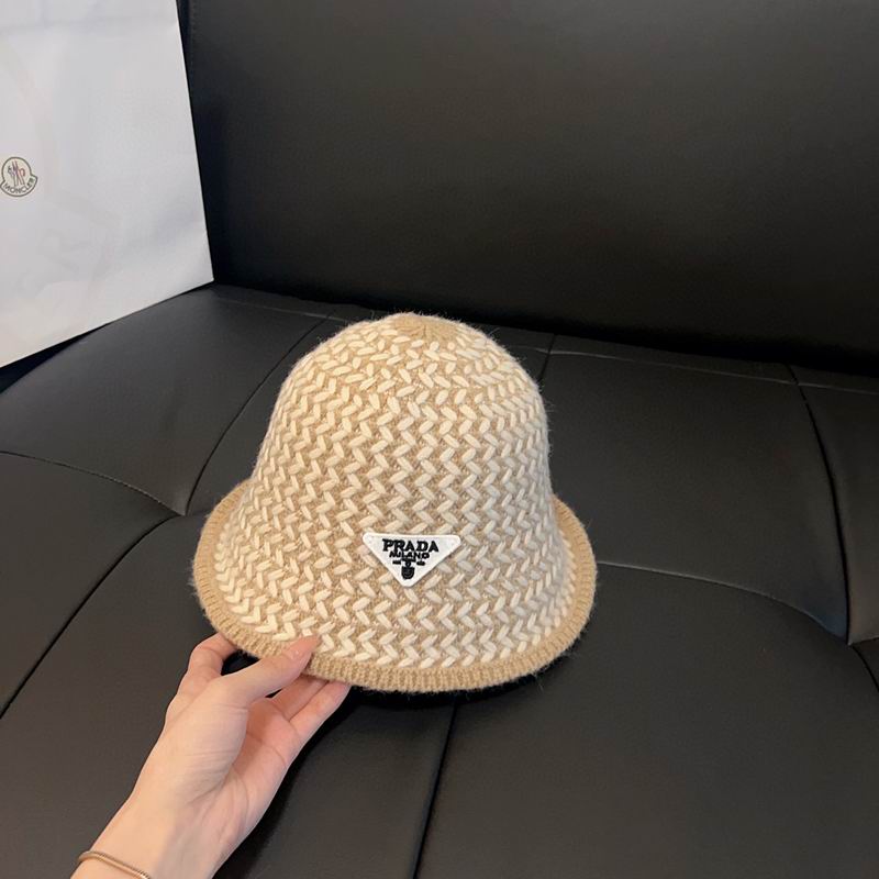 Prada Hat (649)