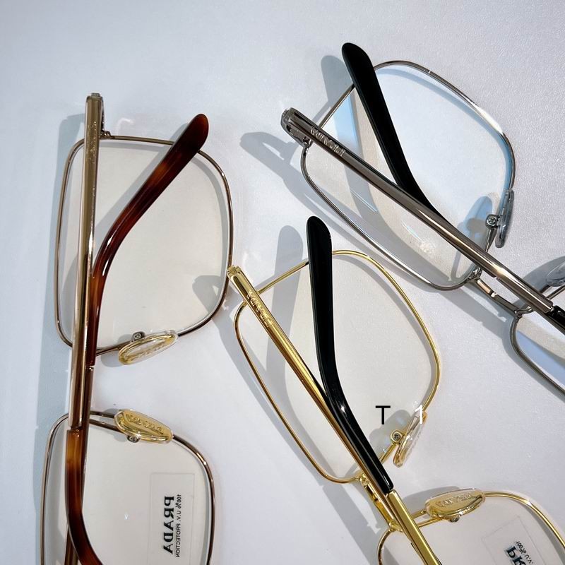 Prada PRC52V 52 17-145 a18