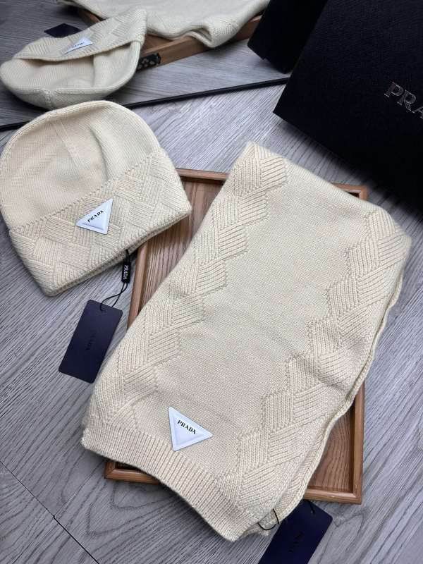 Prada Scarf Hat hm (12)