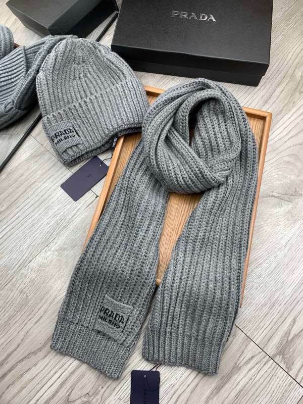Prada Scarf Hat hm (37)