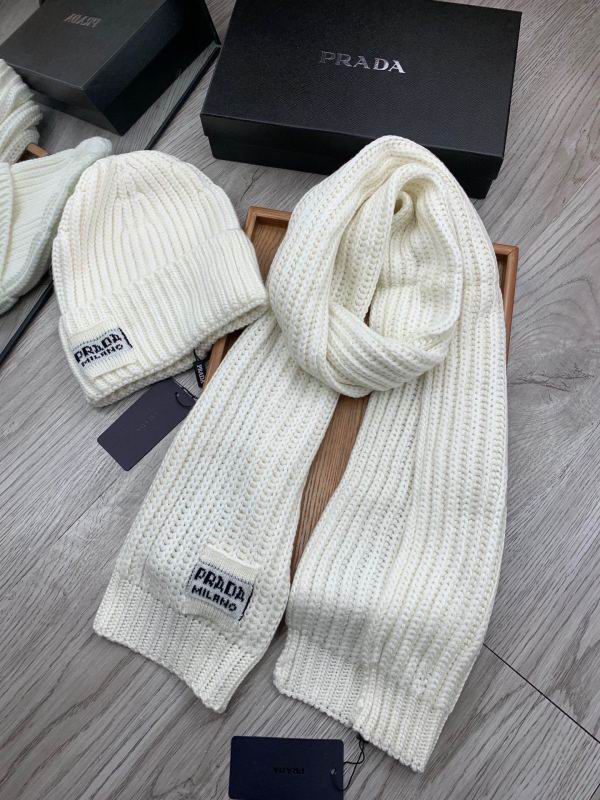 Prada Scarf Hat hm (41)