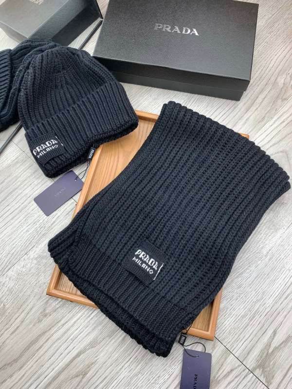 Prada Scarf Hat hm (46)