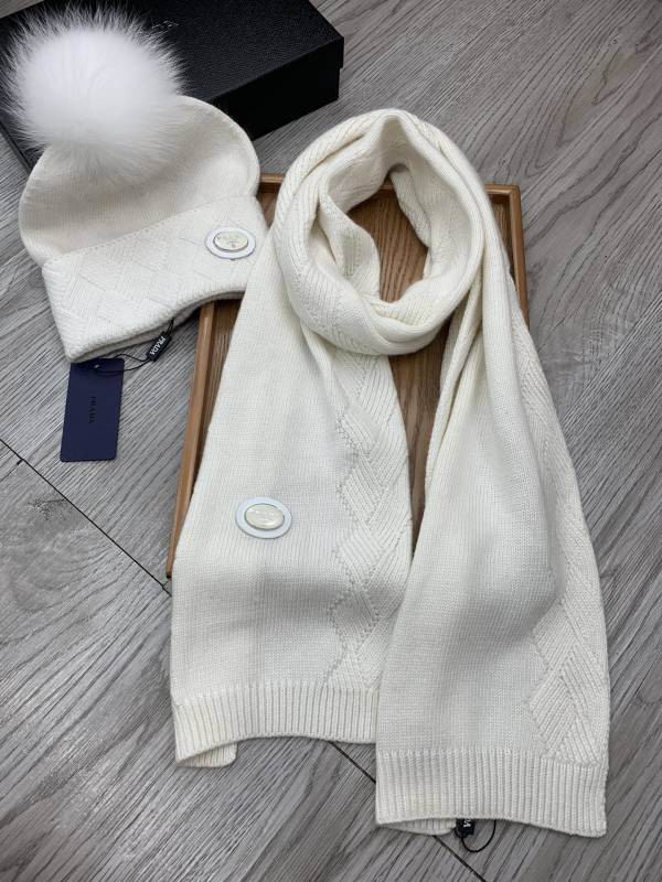 Prada Scarf Hat hm (76)