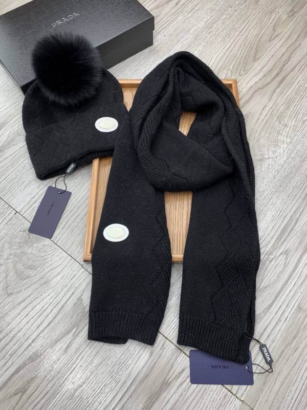 Prada Scarf Hat hm (80)