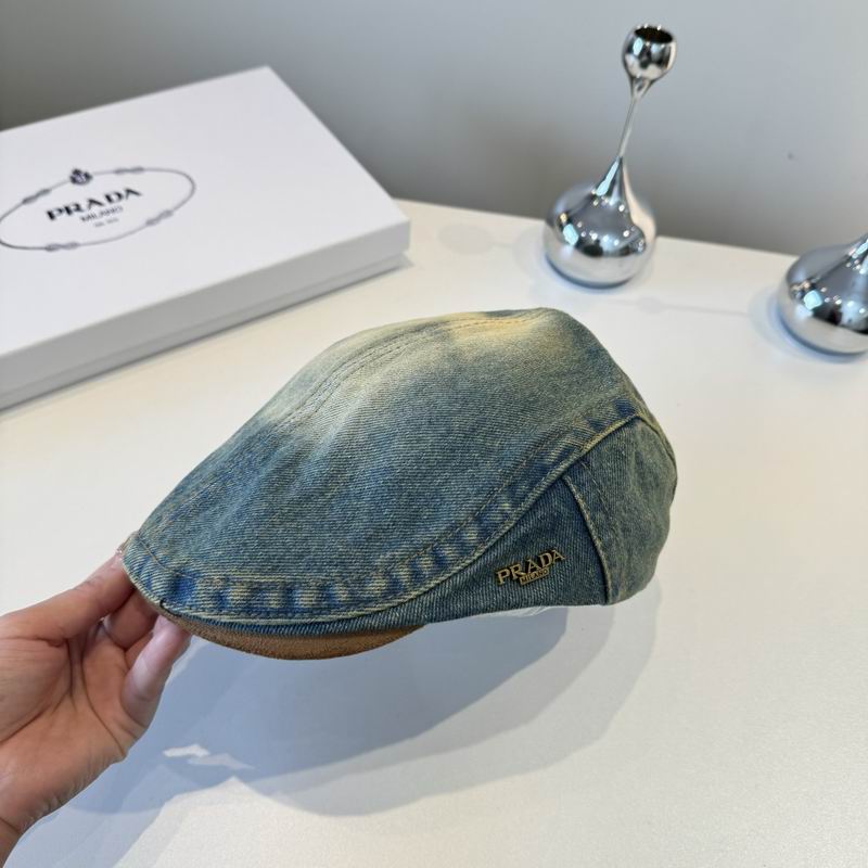 Prada beret (148)