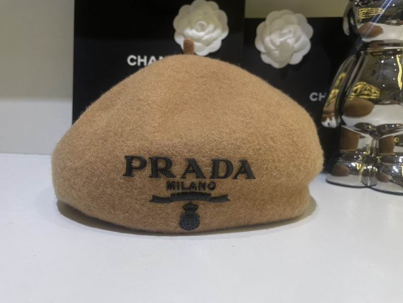 Prada beret dx (90)
