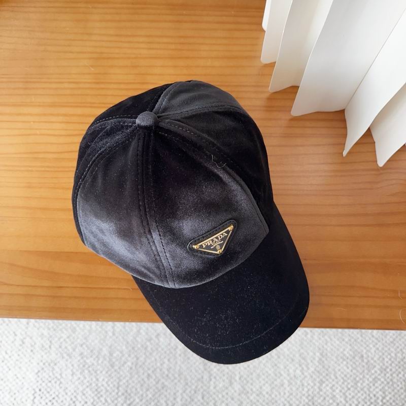 Prada cap (1394)