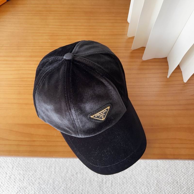 Prada cap (1398)