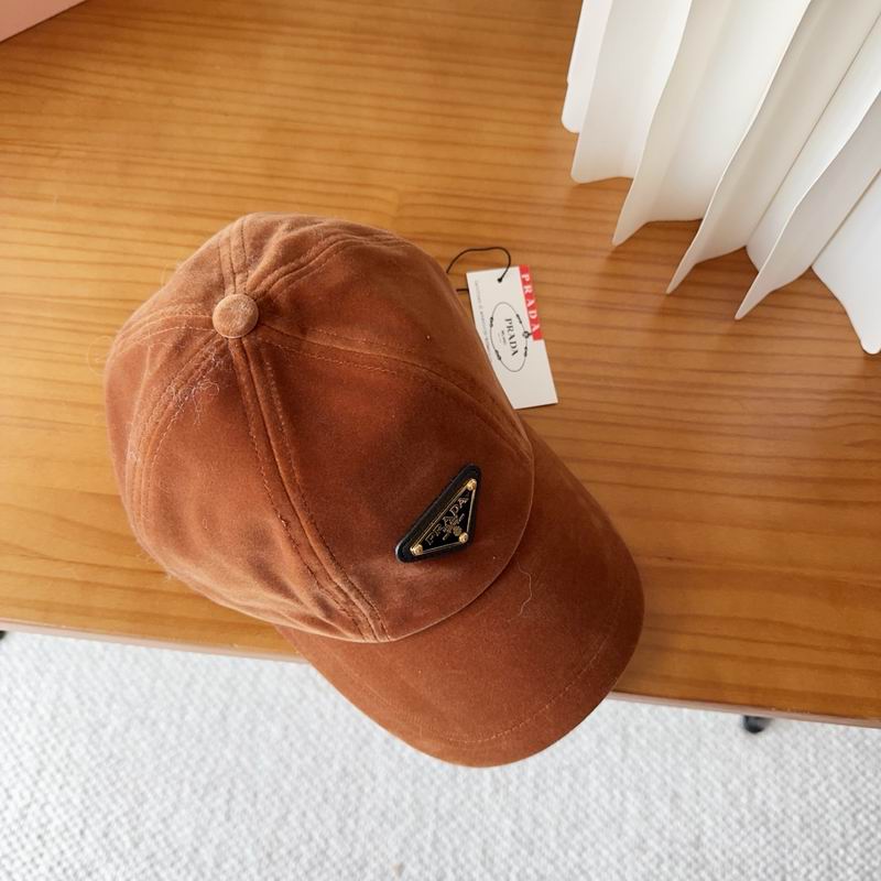 Prada cap (381)
