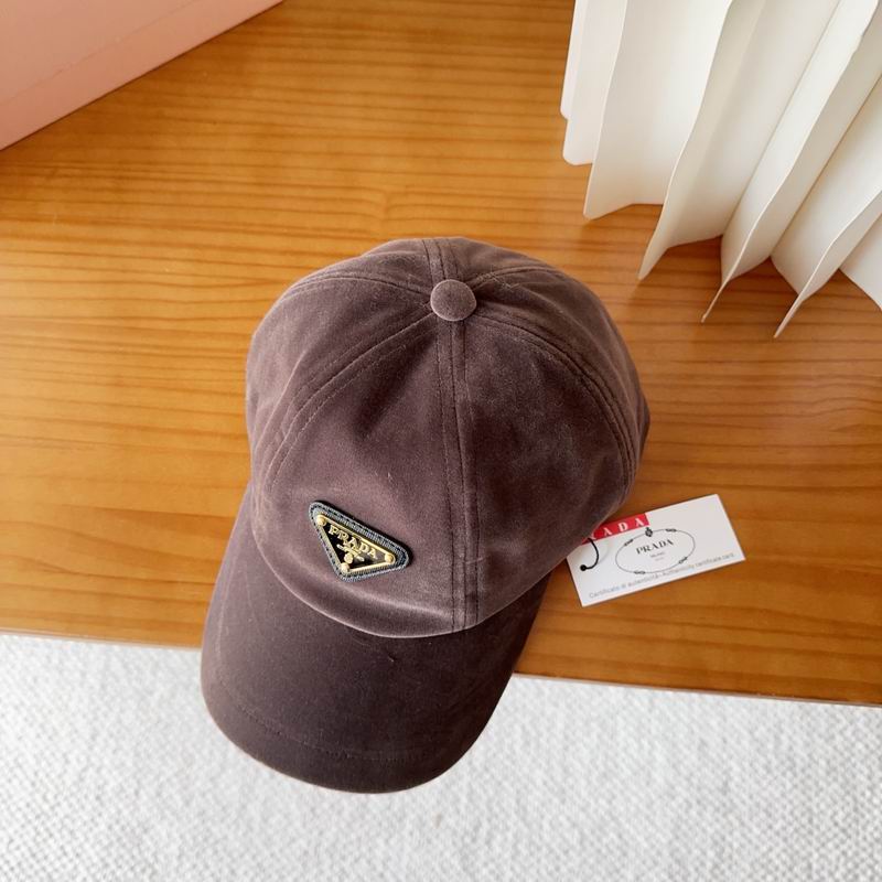 Prada cap (397)