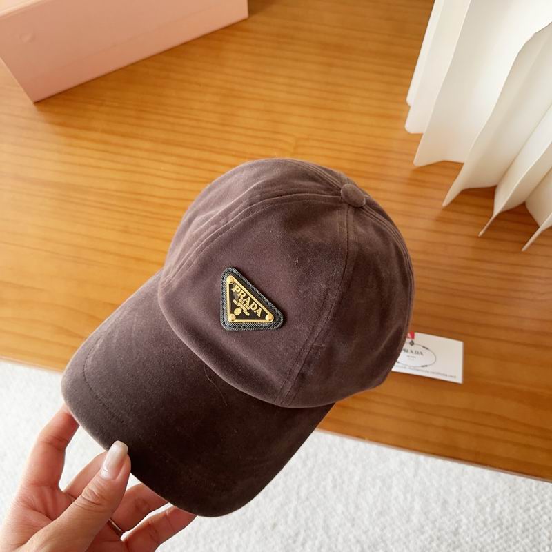 Prada cap (399)