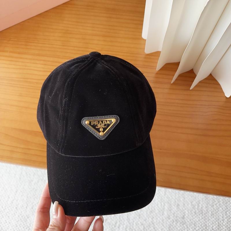 Prada cap (406)