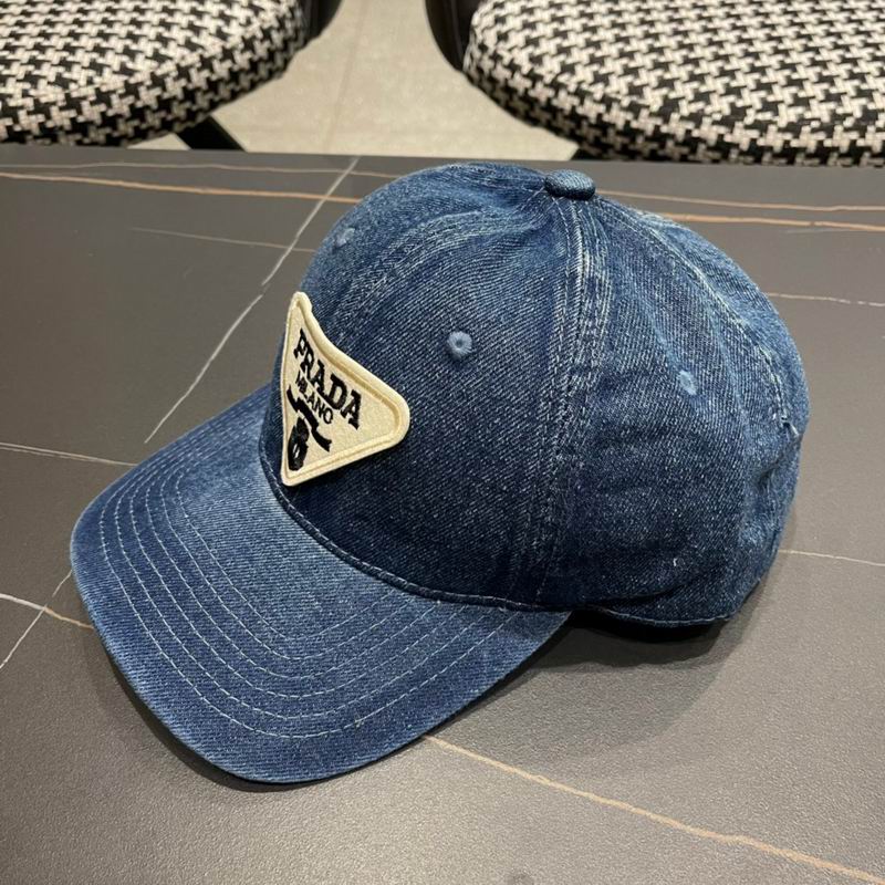 Prada cap (477)