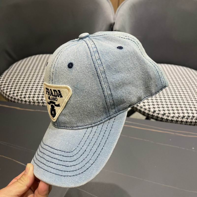 Prada cap (483)