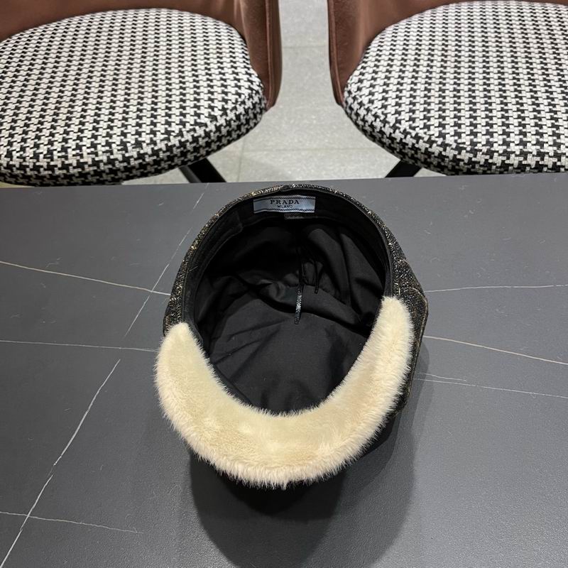 Prada cap (50)