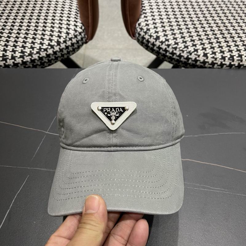 Prada cap (559)