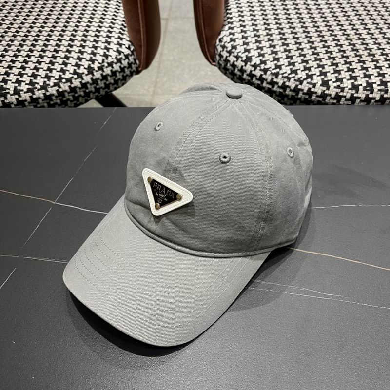Prada cap (562)