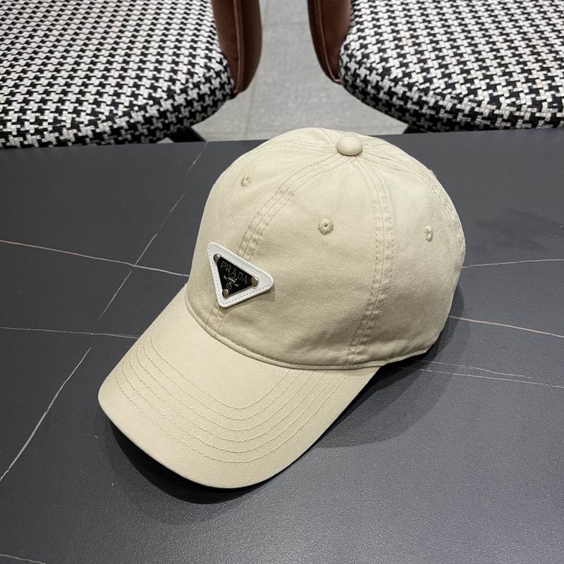 Prada cap (573)