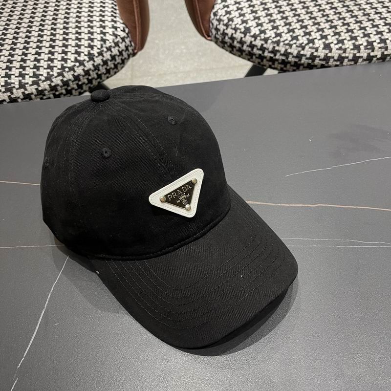 Prada cap (583)