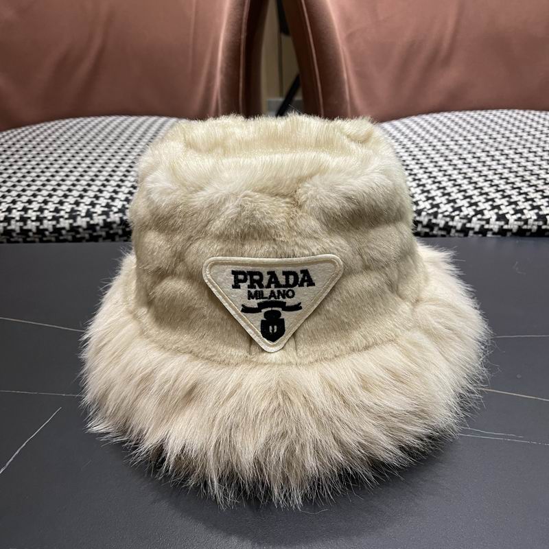 Prada hat (392)
