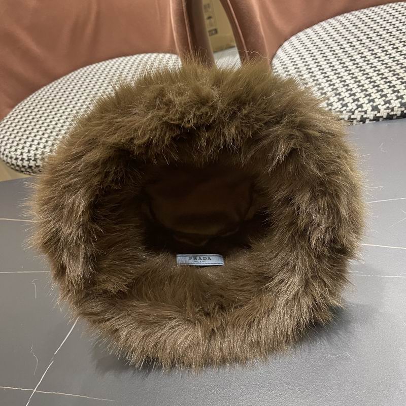 Prada hat (417)