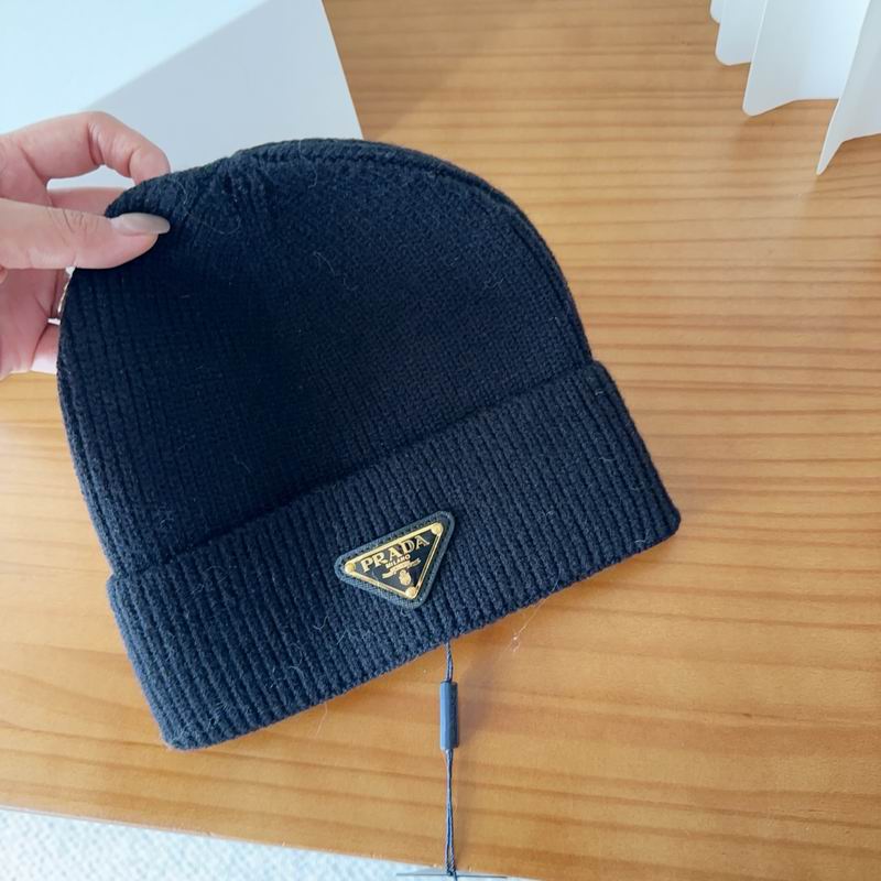 Prada hat dx (309)