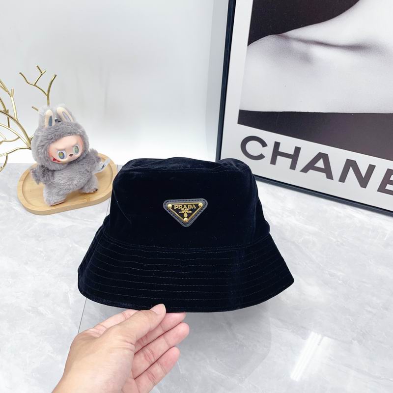 Prada hat dx (32)