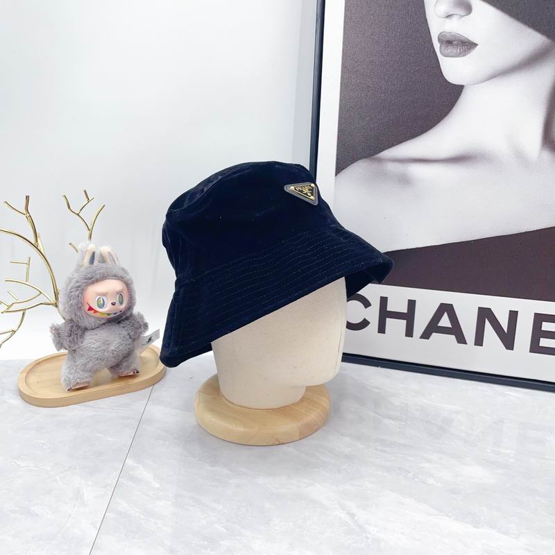 Prada hat dx (35)