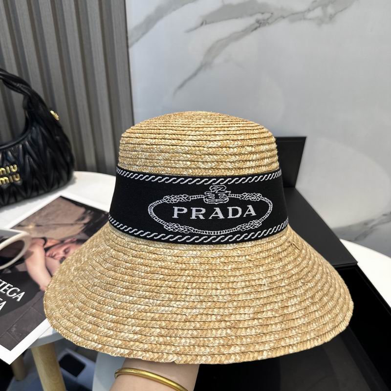 Prada top hat (423)