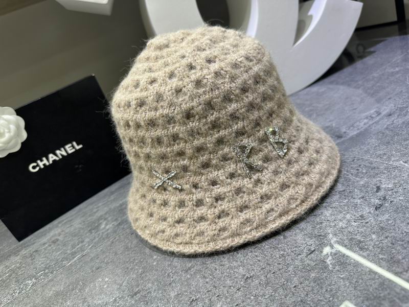RB Hat dx (185)