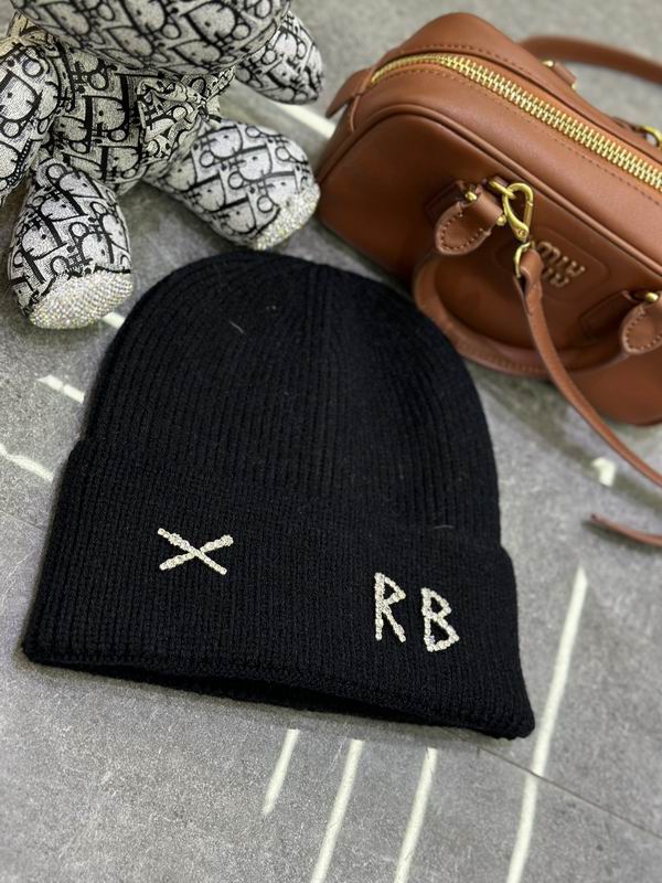 RB Hat dx (875)