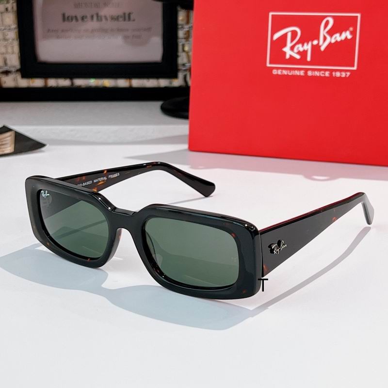 Rayban RB4395 54 21 140 A03