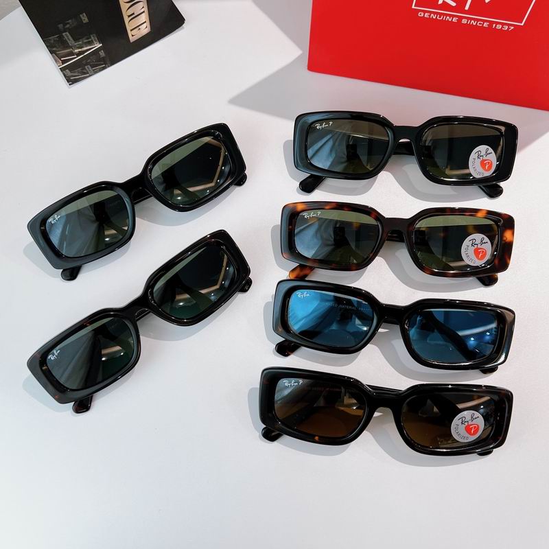 Rayban RB4395 54 21 140 A09