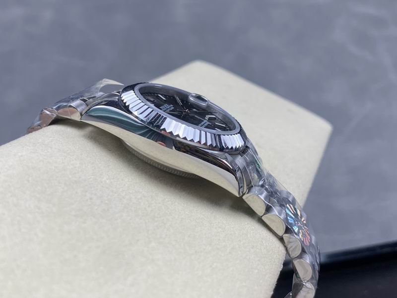 Rolex 31mm 06-Date Just (4)