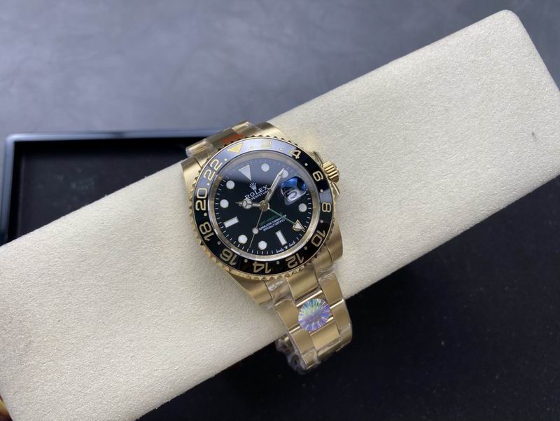Rolex 40mm 15-GMT (9)