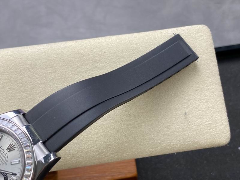 Rolex 40mm 19-Daytona (1)