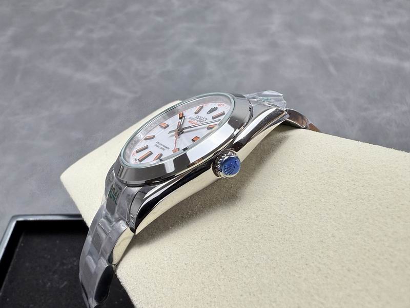 Rolex 40mm 24-Milgauss (3)