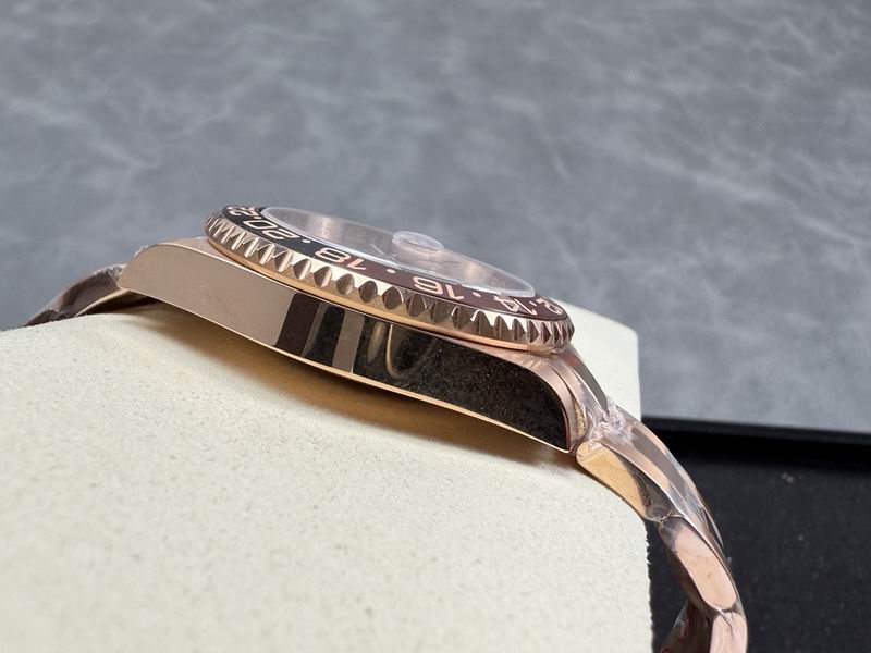 Rolex 40mm 27-GMT (13)