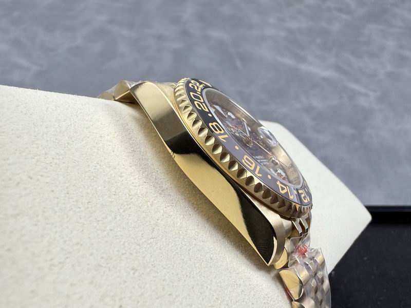 Rolex 40mm 27-GMT (4)