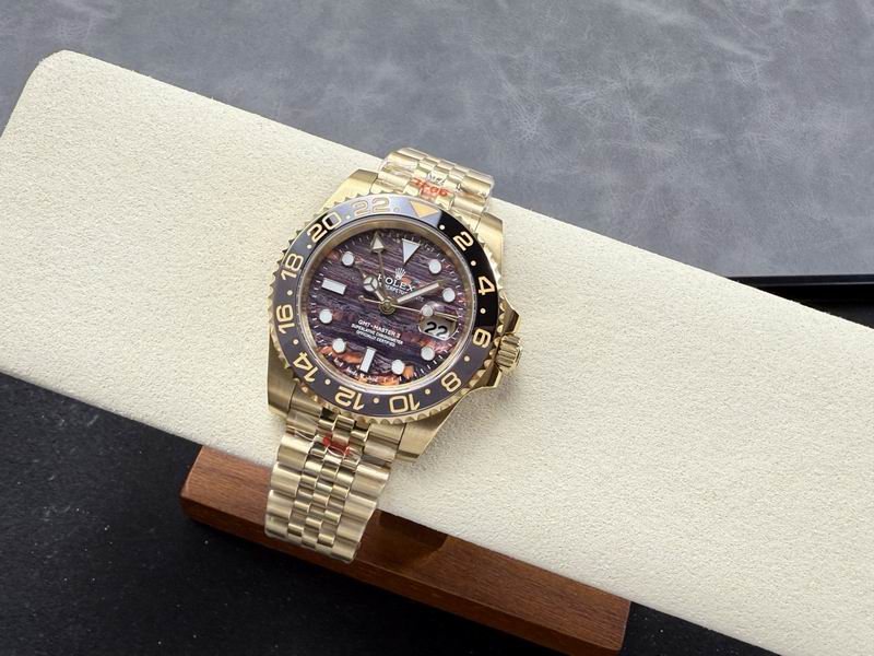 Rolex 40mm 27-GMT (5)